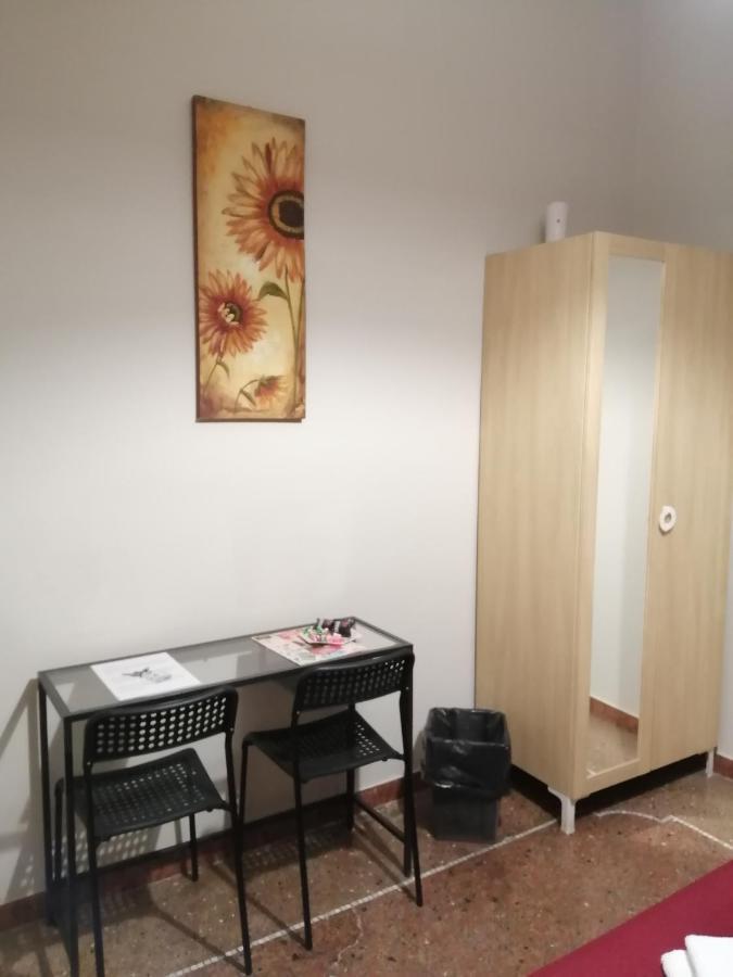 Laterano Guest House Ρώμη Εξωτερικό φωτογραφία